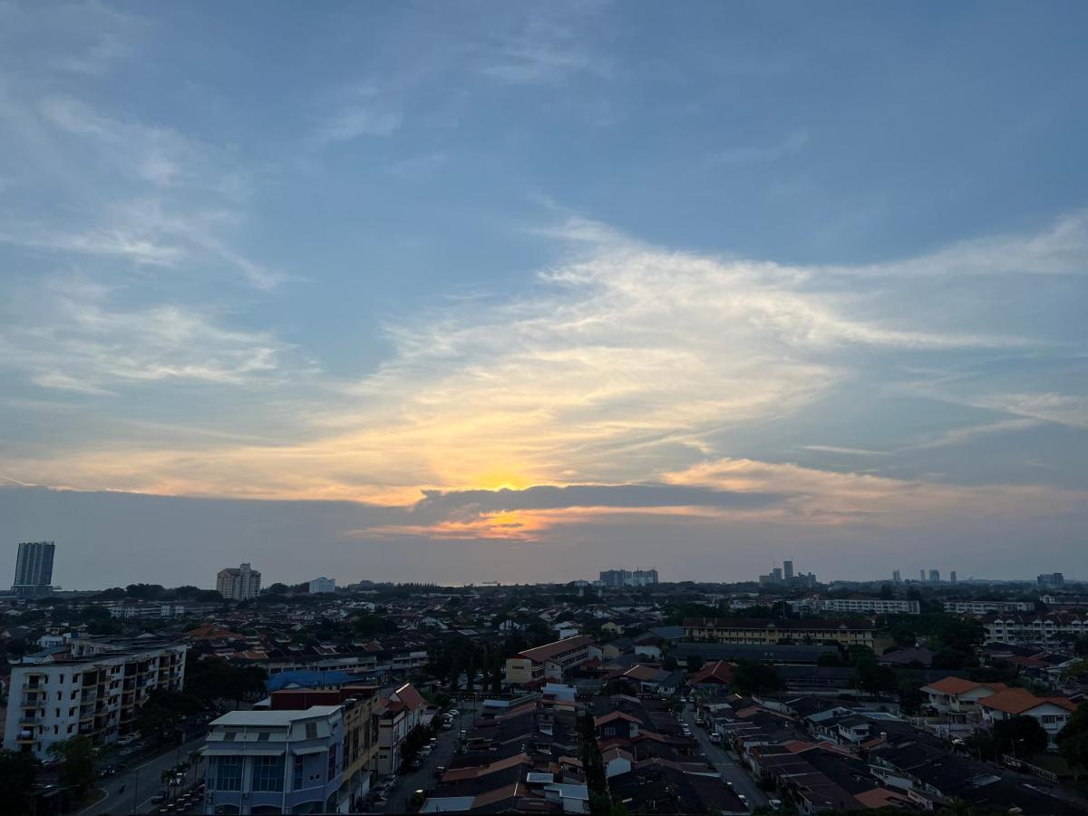 New!! Loving Night Novo 2Br 4-9Pax I Jonker I Netflix I Family Apartman Malacca Kültér fotó