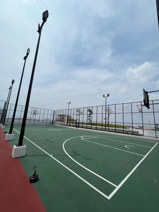 New!! Loving Night Novo 2Br 4-9Pax I Jonker I Netflix I Family Apartman Malacca Kültér fotó